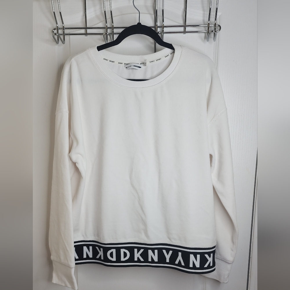 DKNY Woman's White Crewneck sweater  with black Logo Waistband🖤
